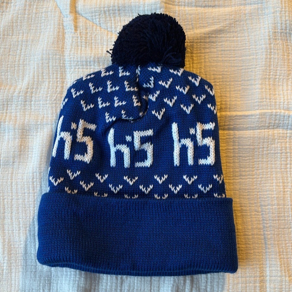 NEW youth sporty winter knit hats, size small, blue and white